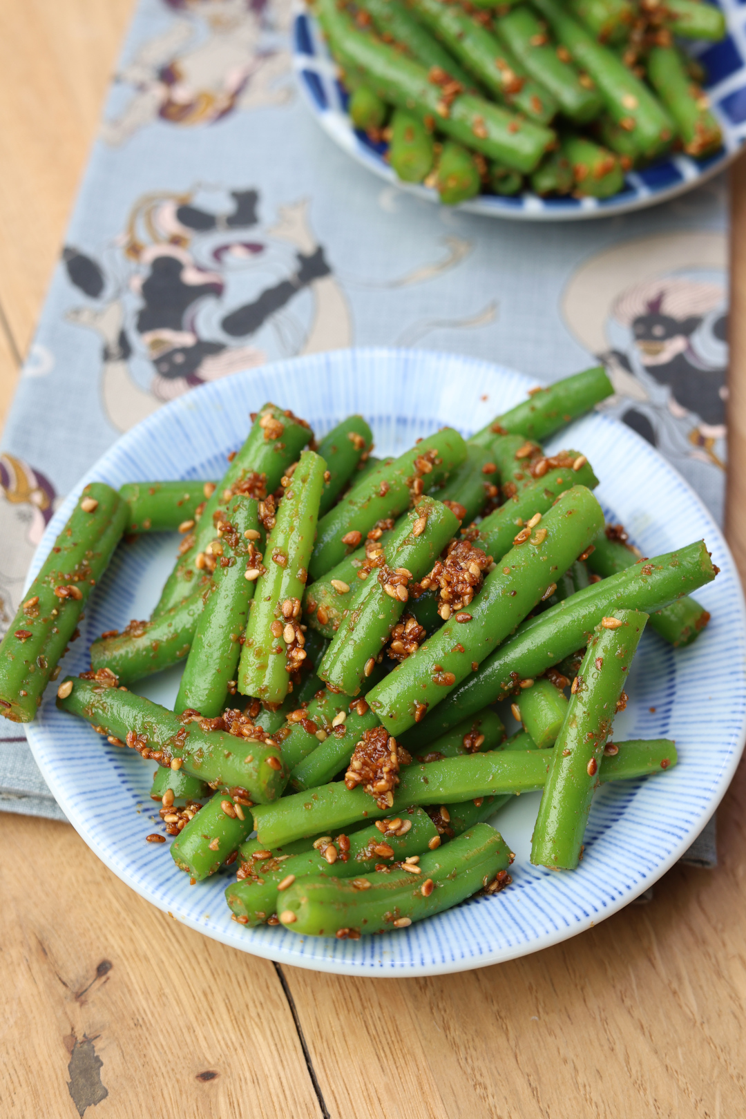 Gomaae aus grünen Bohnen